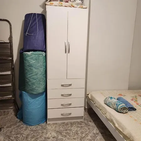 Conjugado Bem Localizado Em Copacabana